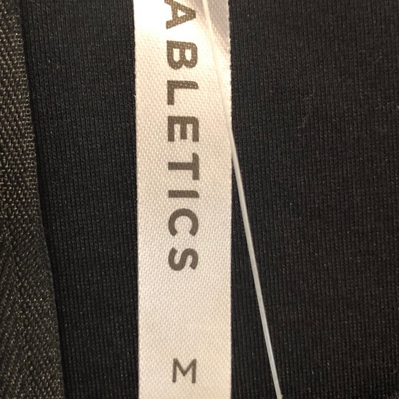 NWT Fabletics Eva Midi Top - Picture 5 of 7